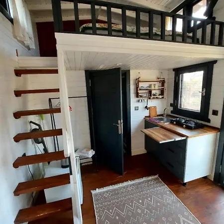 아파트 35 Tiny House